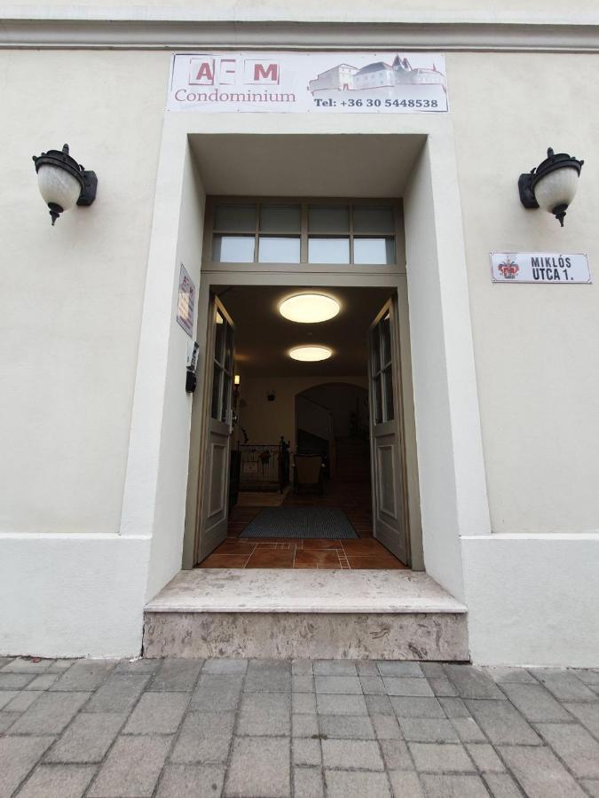 A-M Condominium Veszprem Exterior photo